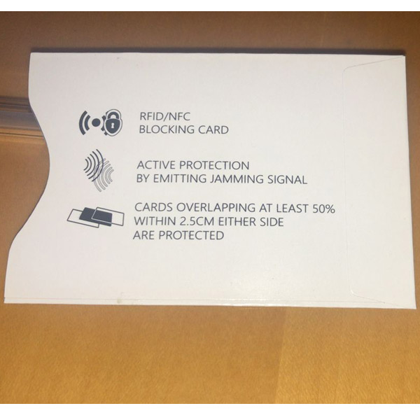 RFIDブロックカードとスリーブ
